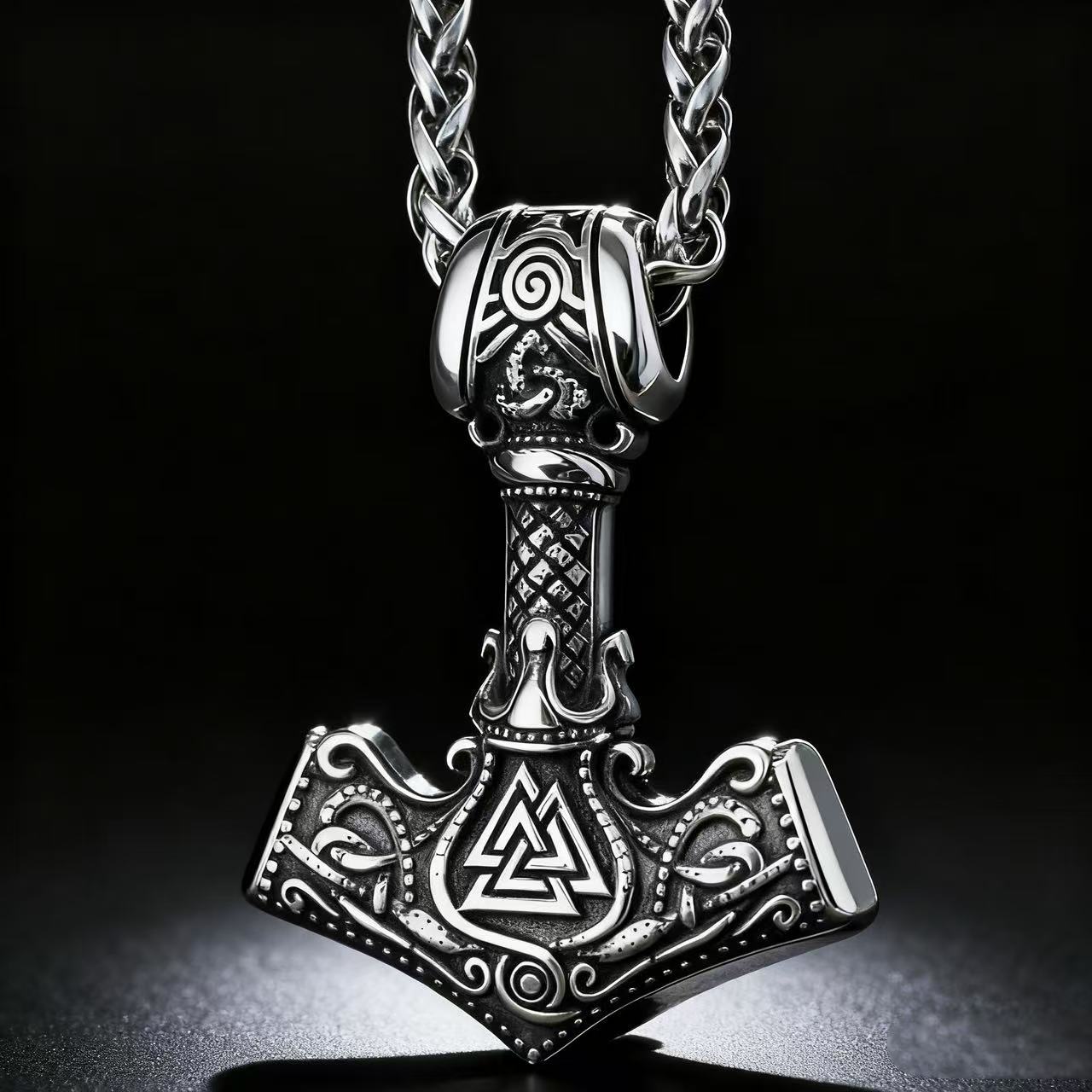 Battle Rope Anchor - Collar con colgante de Mjolnir y