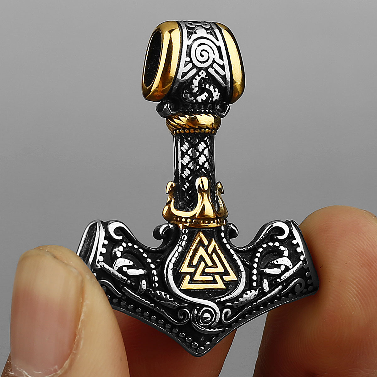 Battle Rope Anchor - Collar con colgante de runas vikingas